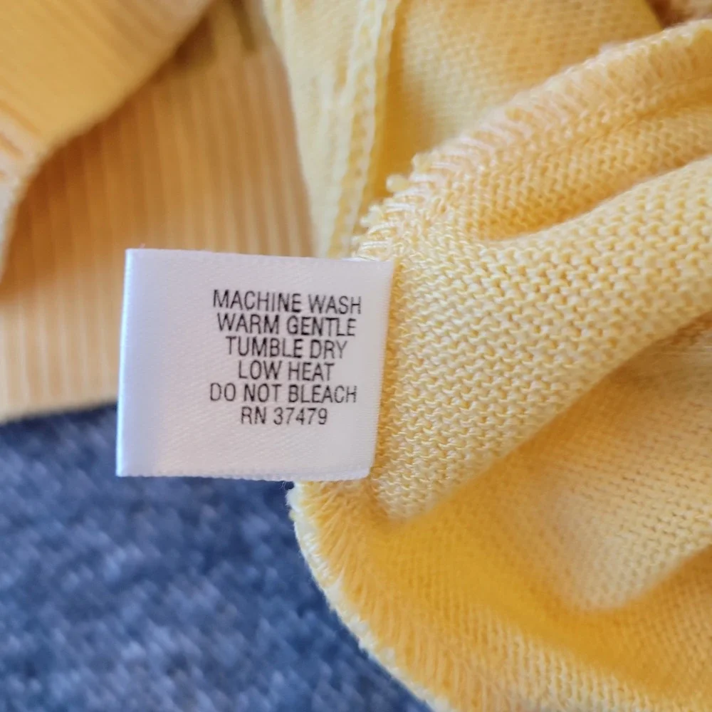 VTG St. Croix Sweater Men's 2XL Yellow Knit Long Sleeve Stretch Banded Waist‎
